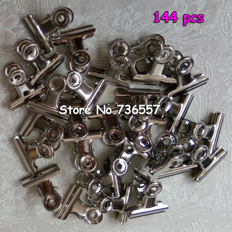 Office tool ! 144pcs Grip Clips Bulldog Clips Letter Clips Silver Metal paper Clip size 20 mm - 22mm
Office tool ! 144pcs Grip Clips Bulldog Clips Letter Clips Silver Metal paper Clip size 20 mm - 22mm