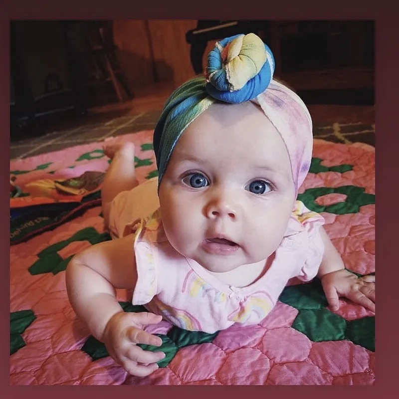 Baby girls Rose Knot Turban Headbands print floral Elastic Turban Head Wraps Kids Top Knot Hairband DIY Hair Accessories
Baby girls Rose Knot Turban Headbands print floral Elastic Turban Head Wraps Kids Top Knot Hairband DIY Hair Accessories