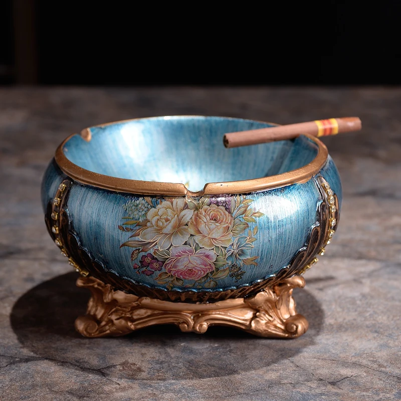 European large ashtray Home Furnishing decorative box office decoration man with a cigarette ashtray groove
European large ashtray Home Furnishing decorative box office decoration man with a cigarette ashtray groove