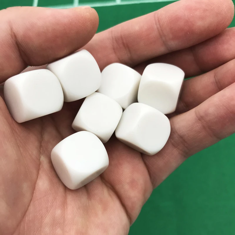 100Pcs/Lot White 16mm Blank Dice Acrylic Rounded Corner Hexahedron Blank RPG Dice Board Games DIY Carving Children Teaching Dice
100Pcs/Lot White 16mm Blank Dice Acrylic Rounded Corner Hexahedron Blank RPG Dice Board Games DIY Carving Children Teaching Dice