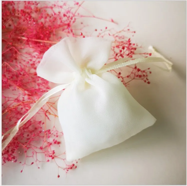 free shipping wedding favor 100pc candy bags baby shower Jewelry gifts Ivory white yarn bag birthday party return gift for guest
free shipping wedding favor 100pc candy bags baby shower Jewelry gifts Ivory white yarn bag birthday party return gift for guest