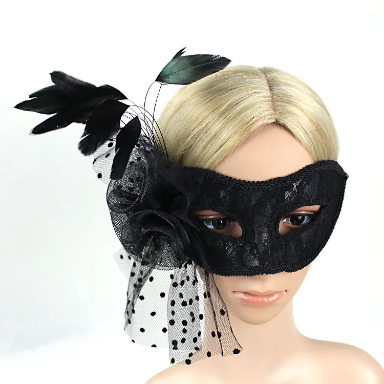 Venetian Style Nice Lace Feather Cosplay Mask for Halloween /Masquerade /Costume Party (Black) Face Cover
Venetian Style Nice Lace Feather Cosplay Mask for Halloween /Masquerade /Costume Party (Black) Face Cover
