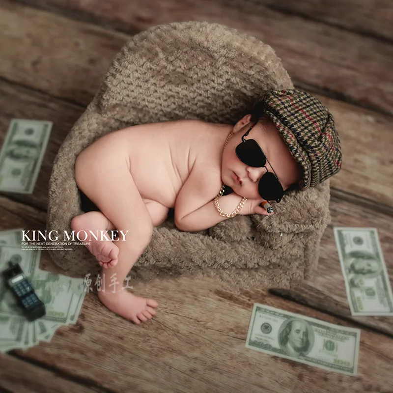 Newborn Hexagon Cap Newspaper Hat Cap European Newborn Photography Photo Props Hat
Newborn Hexagon Cap Newspaper Hat Cap European Newborn Photography Photo Props Hat
