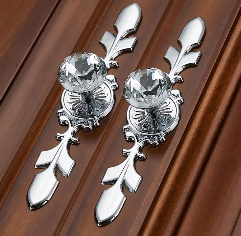 Luxury Diamond Crystal Handles Shoebox Cabinet Handles Closet Door Drawer Knobs Wardrobe Pulls Screws Hardware Wholesale
Luxury Diamond Crystal Handles Shoebox Cabinet Handles Closet Door Drawer Knobs Wardrobe Pulls Screws Hardware Wholesale