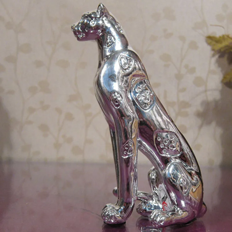 Modern Abstract Resin Silver Jaguar Statue Home Decor Leopard Sculpture Desktop Decoration Crafts Ornaments
Modern Abstract Resin Silver Jaguar Statue Home Decor Leopard Sculpture Desktop Decoration Crafts Ornaments