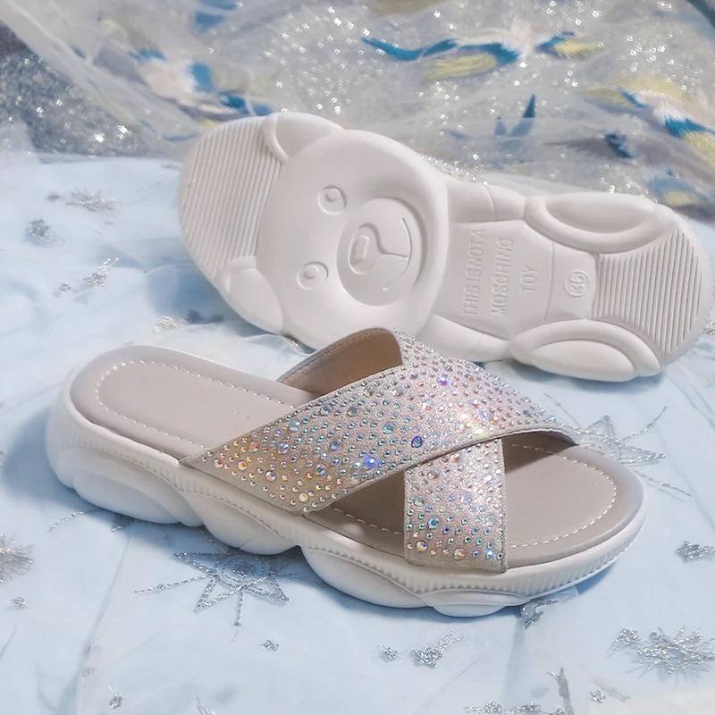 Fashion Women's Shoes Summer Outdoor Rhinestone Slippers Women's Casual with Soft Bottom Indoor Comfortable Beach Shoes N1-25
Fashion Women's Shoes Summer Outdoor Rhinestone Slippers Women's Casual with Soft Bottom Indoor Comfortable Beach Shoes N1-25