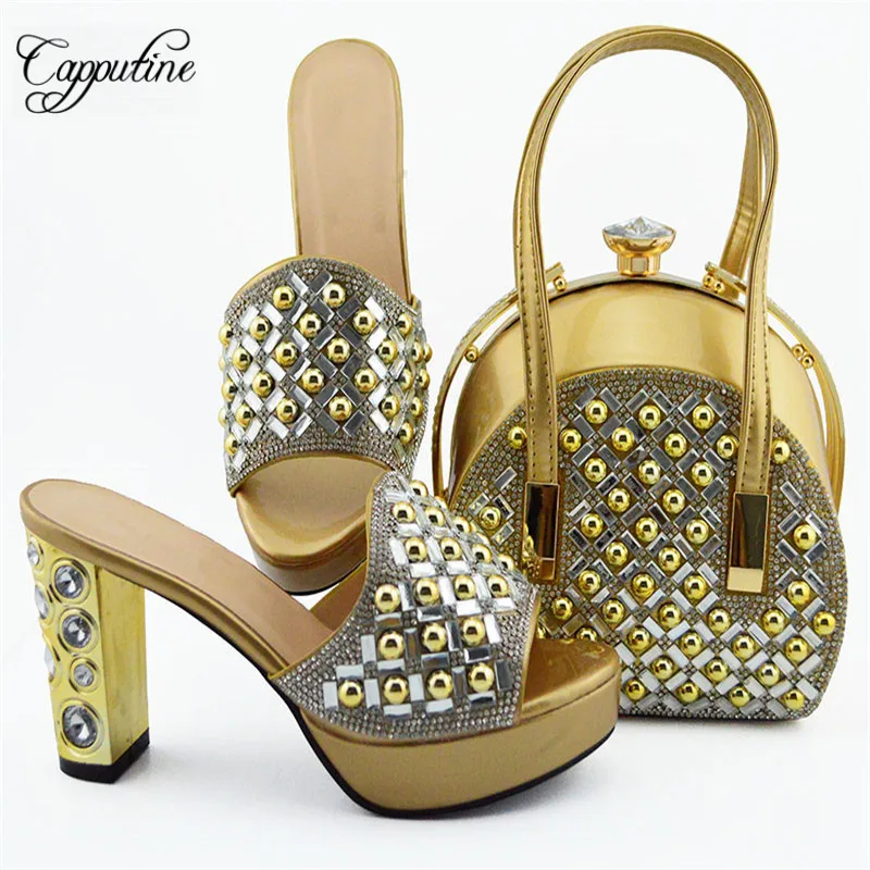 Summer Ladies Matching Shoes And Bag Gold Color PU Material Italy Shoes And Bags Set For Party Women Shoes and Bag Set
Summer Ladies Matching Shoes And Bag Gold Color PU Material Italy Shoes And Bags Set For Party Women Shoes and Bag Set