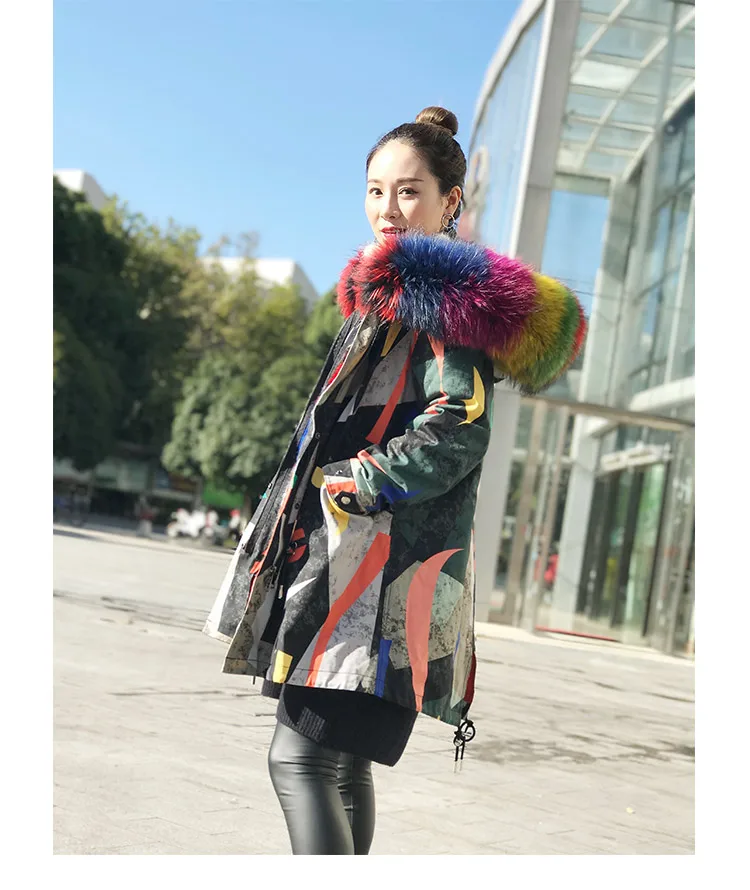 Detachable natural mink fur liner parkas women multi rainbow print fur coats with real raccoon dog fur collar 2019 autumn winter
Detachable natural mink fur liner parkas women multi rainbow print fur coats with real raccoon dog fur collar 2019 autumn winter