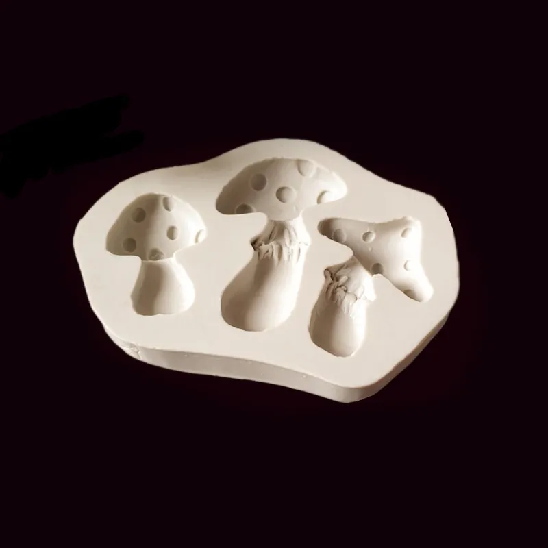 3D mushroom shape silicone mold fondant cake mold chocolate candy mold soft clay clay tool
3D mushroom shape silicone mold fondant cake mold chocolate candy mold soft clay clay tool