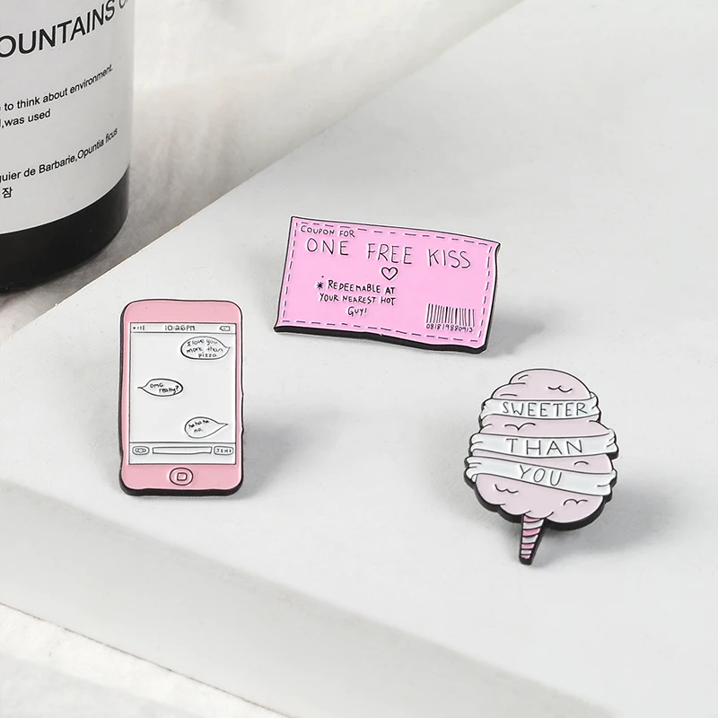 Pink Sweet love Cartoon phrase 'ONE FREE KISS' Denim Lapel Enamel pin cotton candy Badges Brooch women Gift Jewelry for lover
Pink Sweet love Cartoon phrase 'ONE FREE KISS' Denim Lapel Enamel pin cotton candy Badges Brooch women Gift Jewelry for lover