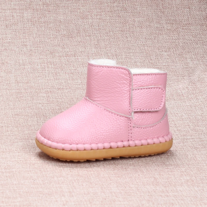 2021 Winter Kids Snow Boots Soft Cow Muscle Sole Toddler Shoes 0-1-2-3 Years Old Baby Shoes Genuine Leather Children Shoes
2021 Winter Kids Snow Boots Soft Cow Muscle Sole Toddler Shoes 0-1-2-3 Years Old Baby Shoes Genuine Leather Children Shoes