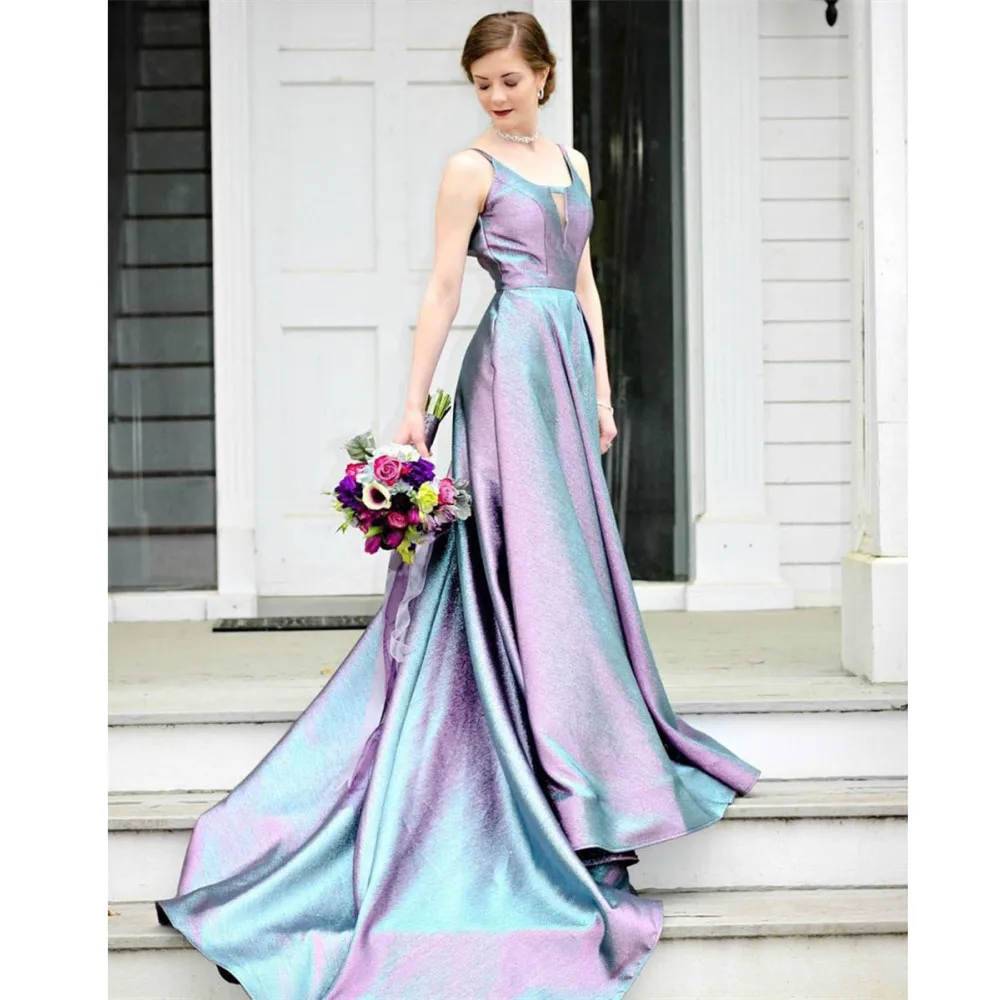 HONGFUYU Metallic Sleeveless A-Line Prom Dresses Scoop Neckline Formal Evening Dress With Pockets Slit Party Gowns Long Train
HONGFUYU Metallic Sleeveless A-Line Prom Dresses Scoop Neckline Formal Evening Dress With Pockets Slit Party Gowns Long Train