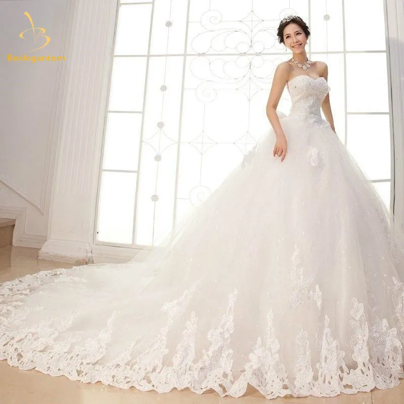 2019 Newest White Ivory Wedding Dresses Crystal Beaded Appliques Bridal Gowns Robe De Mariee Vestido De Novia QA1252
2019 Newest White Ivory Wedding Dresses Crystal Beaded Appliques Bridal Gowns Robe De Mariee Vestido De Novia QA1252