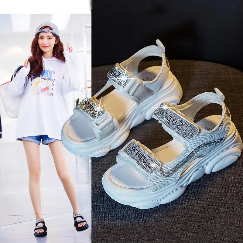 High Platform Women's Sandals 2019 Fashion Summer Women Beach Chunky Sandal Casual Thick Soled Woman Shoes White
High Platform Women's Sandals 2019 Fashion Summer Women Beach Chunky Sandal Casual Thick Soled Woman Shoes White