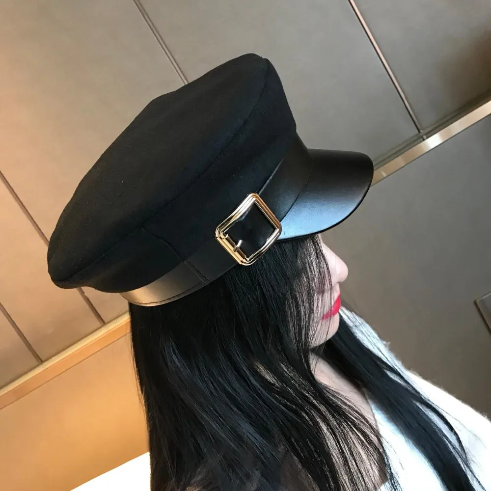 Fashion Wool Solid Visor Military Hat Autumn And Winter Vintage Patchwork Pu Beret Cap For Women England Style Flat Cap
Fashion Wool Solid Visor Military Hat Autumn And Winter Vintage Patchwork Pu Beret Cap For Women England Style Flat Cap