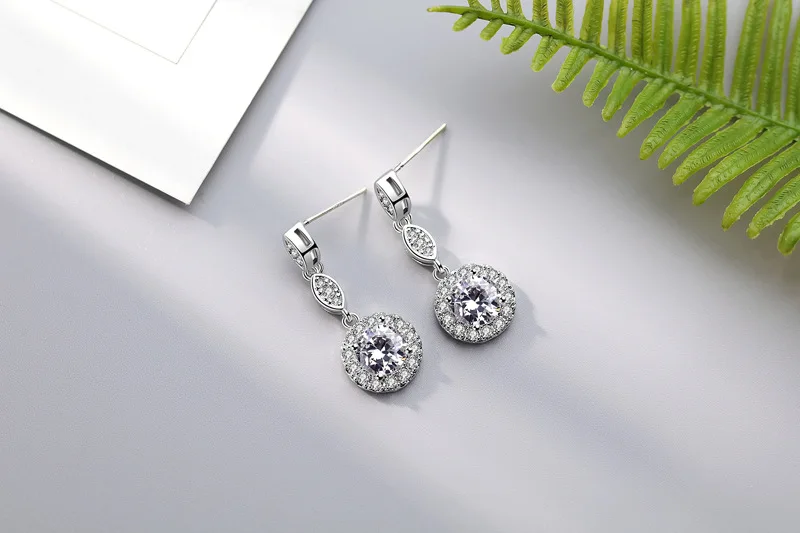 2019 Fashion Crystal Rhinestone 925 Sterling Silver Stud Earrings Jewelry Pendientes Brincos Fashion Jewelry
2019 Fashion Crystal Rhinestone 925 Sterling Silver Stud Earrings Jewelry Pendientes Brincos Fashion Jewelry