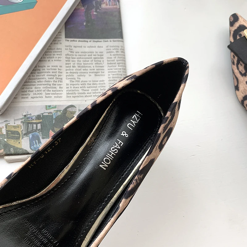 2019 High Heels Female Pumps Shallow Thin Heel Women Shoes Ladies Woman Pointed Toes Leopard Office Lady Basic Shoes Heel 6.5CM
2019 High Heels Female Pumps Shallow Thin Heel Women Shoes Ladies Woman Pointed Toes Leopard Office Lady Basic Shoes Heel 6.5CM