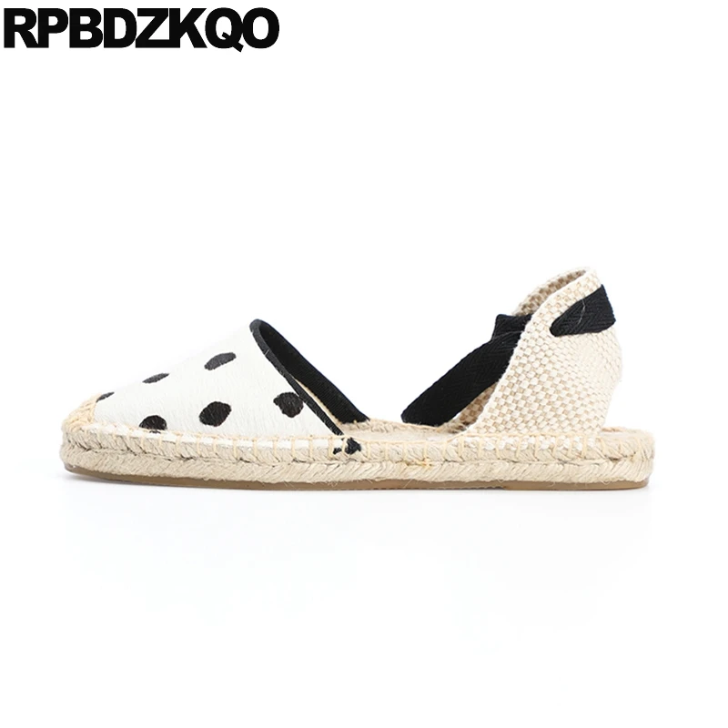 Lace Up Chinese Women China Genuine Leather Large Size 35 Comfortable Espadrilles Ladies Beautiful Flats Shoes Polka Dot Hemp
Lace Up Chinese Women China Genuine Leather Large Size 35 Comfortable Espadrilles Ladies Beautiful Flats Shoes Polka Dot Hemp