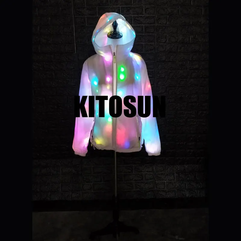 LED Luminous Faux Fur Coat Lady Bar Dance Show Nightclub Clothes light DJ Costumes. Christmas, Halloween Party, DIY Cospaly Suit
LED Luminous Faux Fur Coat Lady Bar Dance Show Nightclub Clothes light DJ Costumes. Christmas, Halloween Party, DIY Cospaly Suit