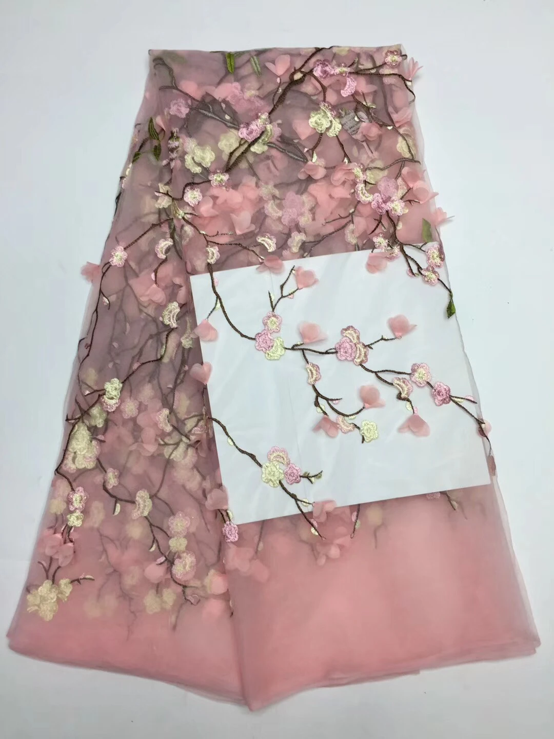 Pink 3D Flowers Latest African Cord Lace Fabrics High Quality 2018 Nigerian Lace Fabric For Wedding African Lace Fabric LD2410
Pink 3D Flowers Latest African Cord Lace Fabrics High Quality 2018 Nigerian Lace Fabric For Wedding African Lace Fabric LD2410