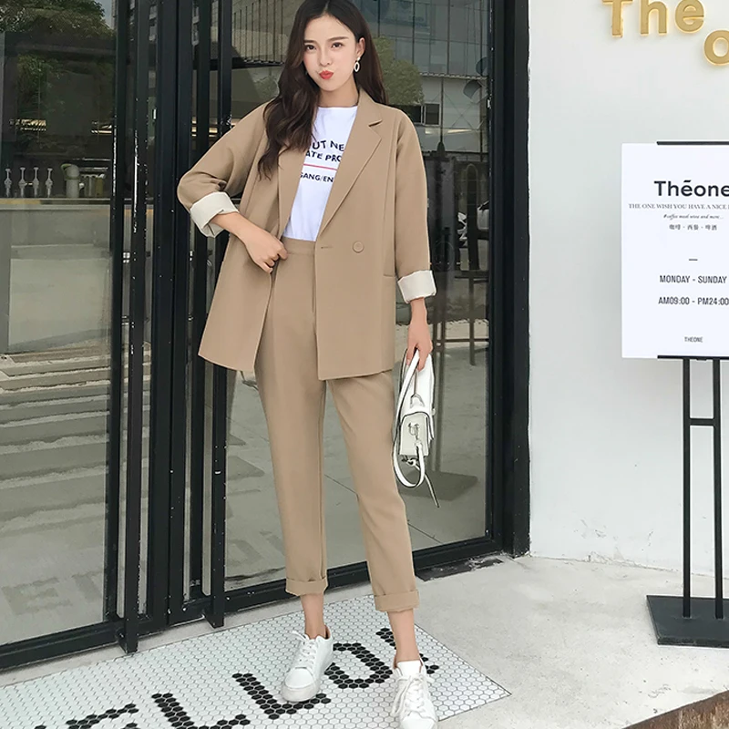 2 Pieces set Casual Women Suits business Collar Blazer Jacket & Pencil Pant Khaki Female Suit Autumn 2019 new high quality
2 Pieces set Casual Women Suits business Collar Blazer Jacket & Pencil Pant Khaki Female Suit Autumn 2019 new high quality