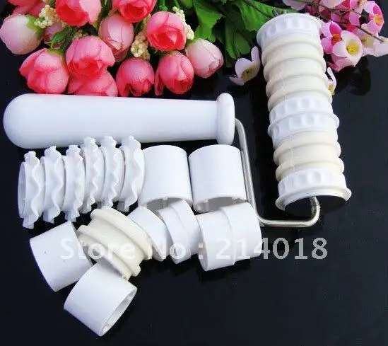 Free shipping 26pcs as one set fondant cake mold Belt handle Embossing molds (fo-006)
Free shipping 26pcs as one set fondant cake mold Belt handle Embossing molds (fo-006)