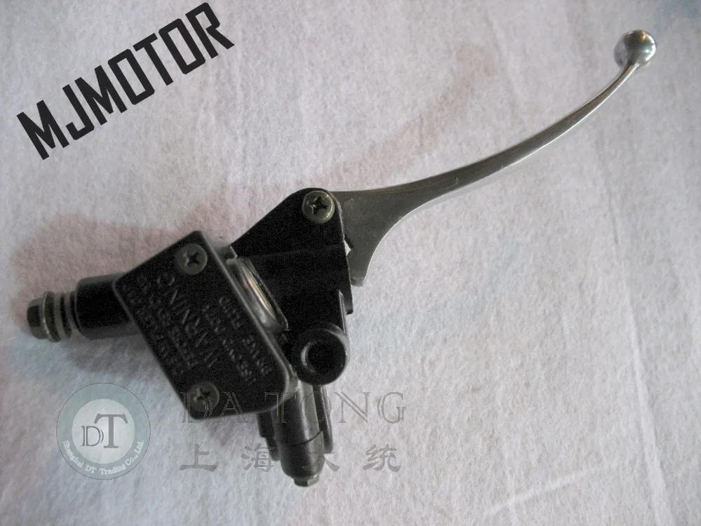 HS125T QS150 Hydraulic Brake Handle w/ Master Cylinder Right Side for Suzuki Motorcycle Chinese Scooter Kawasaki ATV Moped Part
HS125T QS150 Hydraulic Brake Handle w/ Master Cylinder Right Side for Suzuki Motorcycle Chinese Scooter Kawasaki ATV Moped Part