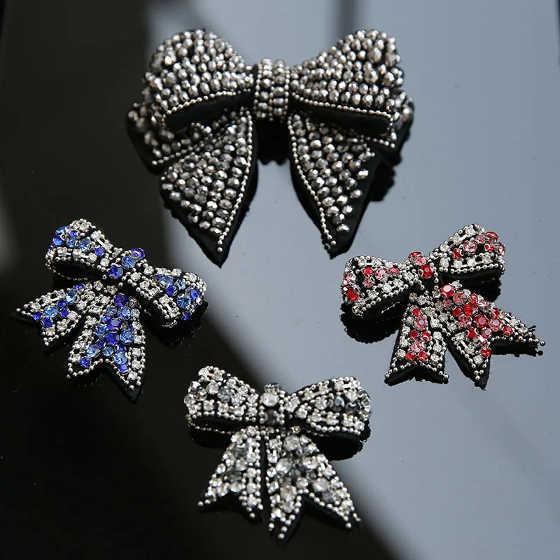 AHYONNIEX 1PCS Rhinestone Bow Beaded Patch for Clothing Sewing on Beading Applique Clothes Shoes Bags Decoration Patch
AHYONNIEX 1PCS Rhinestone Bow Beaded Patch for Clothing Sewing on Beading Applique Clothes Shoes Bags Decoration Patch