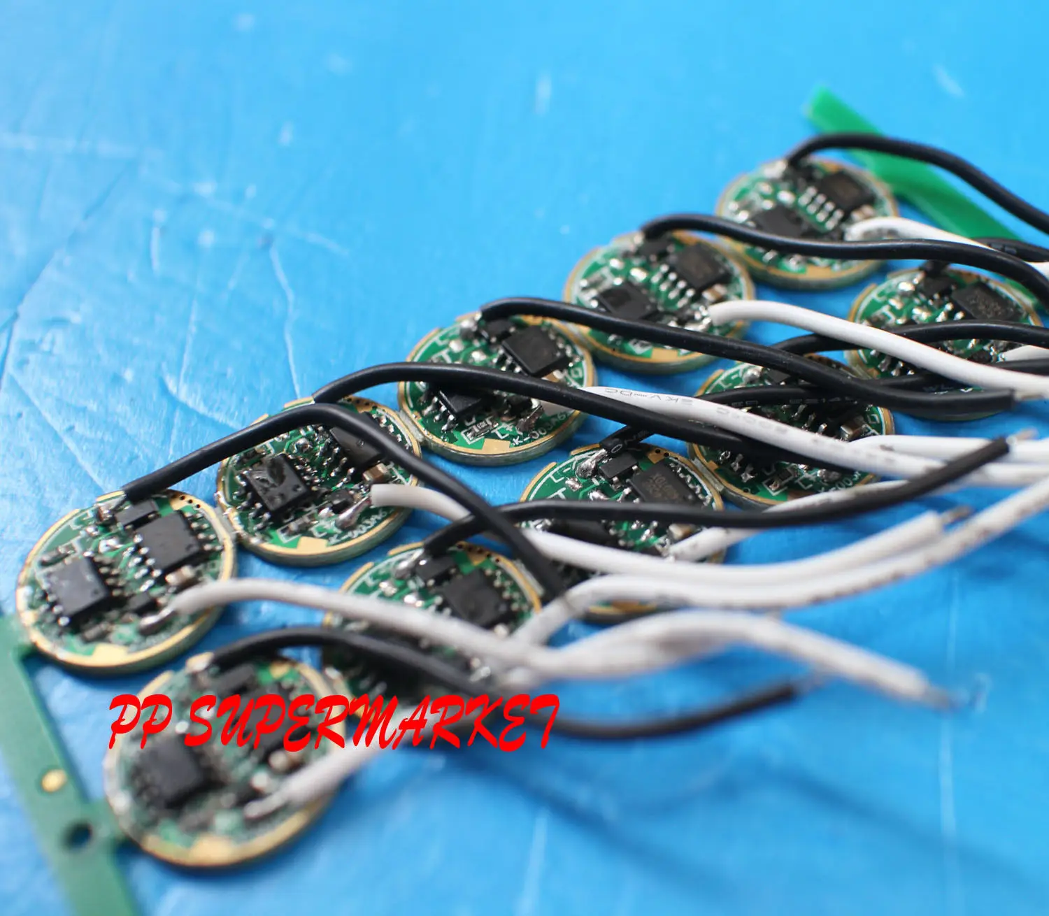 10 шт. светодиодный драйвер cree xml xml2 T6 U2 16 мм 2 7-4 в А 5 режимов Светодиодный для