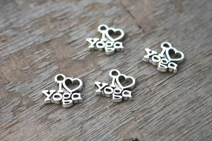 25 шт. -- I Love Yoga Charms, старинное серебро Yogi OHM символ медитации медитация Шарм Кулон 14x13мм
25 шт. -- I Love Yoga Charms, старинное серебро Yogi OHM символ медитации медитация Шарм Кулон 14x13мм