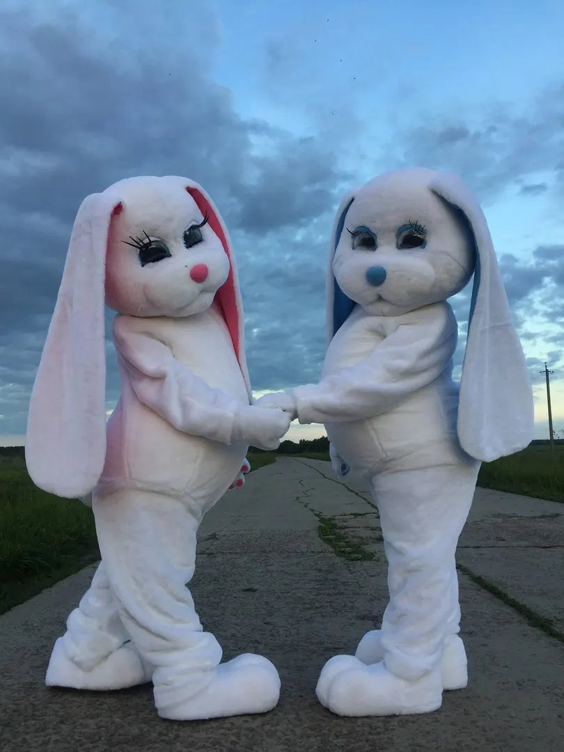 Hare Puppet Mascot Costumes Bunyy mascot costume for Adult Size Christmas Carival event party cosplay costumes
Hare Puppet Mascot Costumes Bunyy mascot costume for Adult Size Christmas Carival event party cosplay costumes