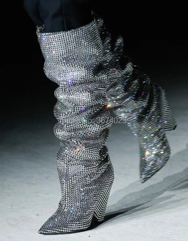 Qianruiti Bling Bling Crystal Studs Knee High Boots Runway Rhinestone Shoes Spike Heels Pointed Toe Diamonds Botas Mujer
Qianruiti Bling Bling Crystal Studs Knee High Boots Runway Rhinestone Shoes Spike Heels Pointed Toe Diamonds Botas Mujer