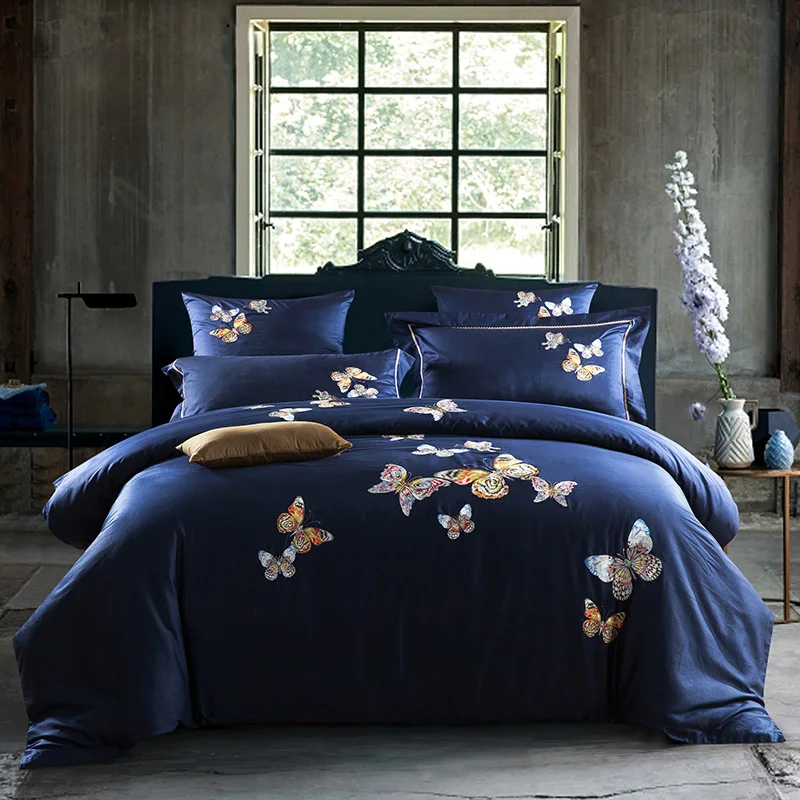 Blue 60S Egyptian Cotton Tribute silk Luxury Royal Bedding Set King Queen Wedding Bed Sheet set Duvet cover Pillowcases 4/6pcs
Blue 60S Egyptian Cotton Tribute silk Luxury Royal Bedding Set King Queen Wedding Bed Sheet set Duvet cover Pillowcases 4/6pcs