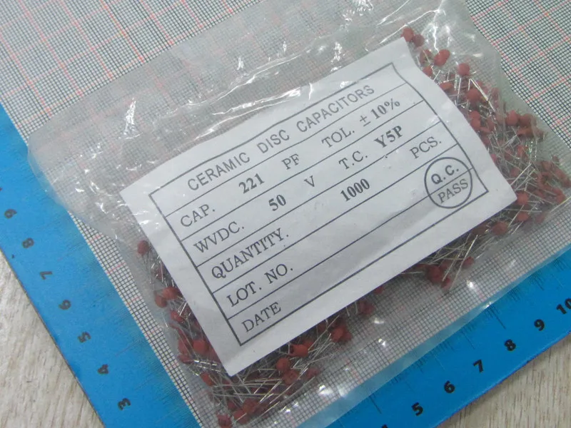 1000pcs/lot High Quality 220PF 221 50V Ceramic dielectric Capacitor 220PF 221 50V dip ceramic capacitors 220pf
1000pcs/lot High Quality 220PF 221 50V Ceramic dielectric Capacitor 220PF 221 50V dip ceramic capacitors 220pf
