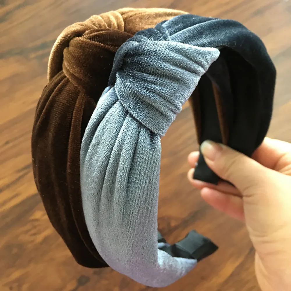 Fashion Velvet Knot Cross Tie Solid Hair Band Headband Girls Bow Hoop Hair Accessories Twist Headband Headdress for Women
Fashion Velvet Knot Cross Tie Solid Hair Band Headband Girls Bow Hoop Hair Accessories Twist Headband Headdress for Women