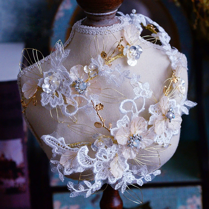 Handmade Lace Flower Brides Shell Headband Bridal Hairbands Crystals Wedding Hair Accessory Prom Headdress
Handmade Lace Flower Brides Shell Headband Bridal Hairbands Crystals Wedding Hair Accessory Prom Headdress