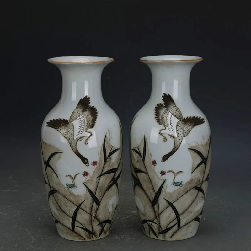 a pair of Antique Minguo Hand Painted wild geese flying among reeds Classic Decoration Ceramic Flower Vases
a pair of Antique Minguo Hand Painted wild geese flying among reeds Classic Decoration Ceramic Flower Vases