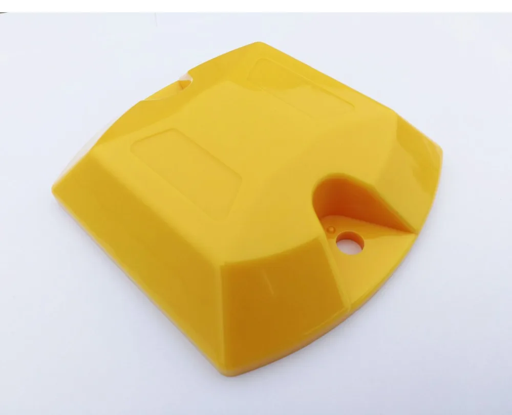 XUNTONG smart Wireless beacon most popular waterproof ibeacon for ios road stud beacon
XUNTONG smart Wireless beacon most popular waterproof ibeacon for ios road stud beacon