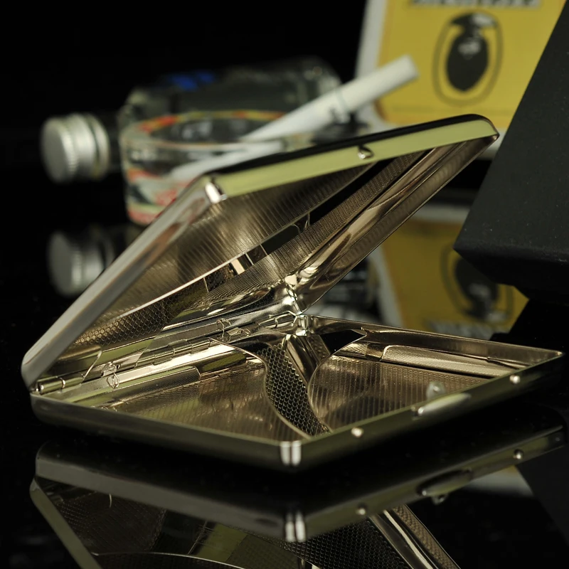 2016 New Product Cigarette Box Portable Metal Material
2016 New Product Cigarette Box Portable Metal Material