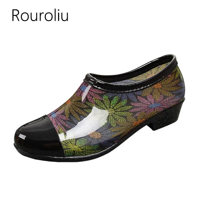 Rouroliu New Arrivals Women Fashion Flat Heels Ankle Rain Boots Patchwork Floral PVC Rainboots Waterproof Woman Water Shoes ZJ57
Rouroliu New Arrivals Women Fashion Flat Heels Ankle Rain Boots Patchwork Floral PVC Rainboots Waterproof Woman Water Shoes ZJ57