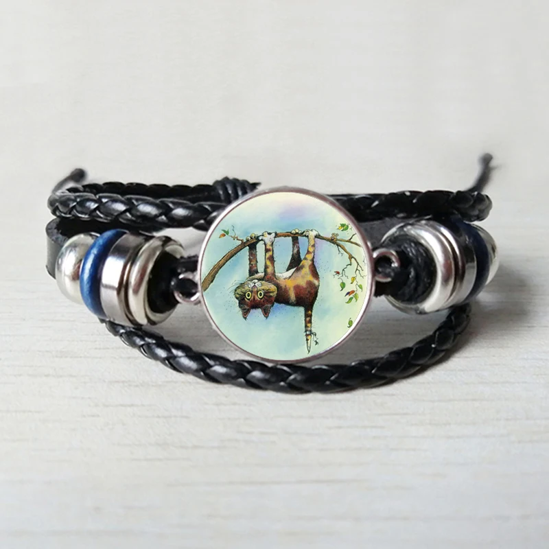 naughty cat logo Leather bracelet romantic picture handmade vintage bracelet female friend gift
naughty cat logo Leather bracelet romantic picture handmade vintage bracelet female friend gift