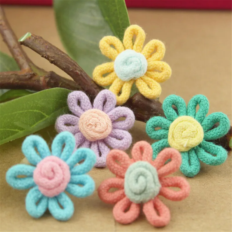 Wholesale 100PCS Handmade Fabric Spring Flower Patch Stickers DIY Jewelry Accessory Girl Hair Jewelry Headband Decor Patch
Wholesale 100PCS Handmade Fabric Spring Flower Patch Stickers DIY Jewelry Accessory Girl Hair Jewelry Headband Decor Patch