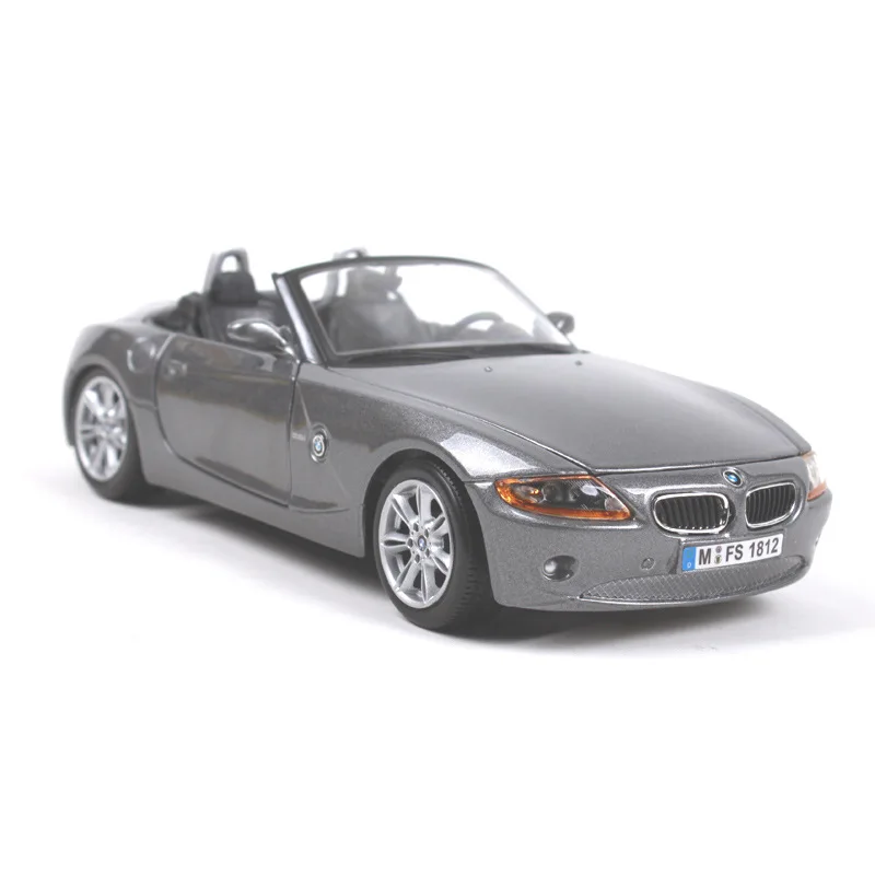 Bburago 1:24 Scale Diecast Metal Racing Car Model Toy For BMW Z4 Collection Sports Alloy Car Toy For kids Gift With Original Box
Bburago 1:24 Scale Diecast Metal Racing Car Model Toy For BMW Z4 Collection Sports Alloy Car Toy For kids Gift With Original Box