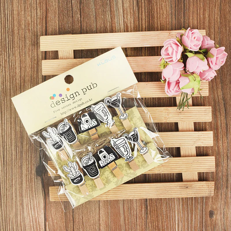 10 pcs/pack Black and white camera Wooden Clip Photo Craft DIY Clips with Hemp Rope Clothespin Craft Decoration Clips Pegs
10 pcs/pack Black and white camera Wooden Clip Photo Craft DIY Clips with Hemp Rope Clothespin Craft Decoration Clips Pegs