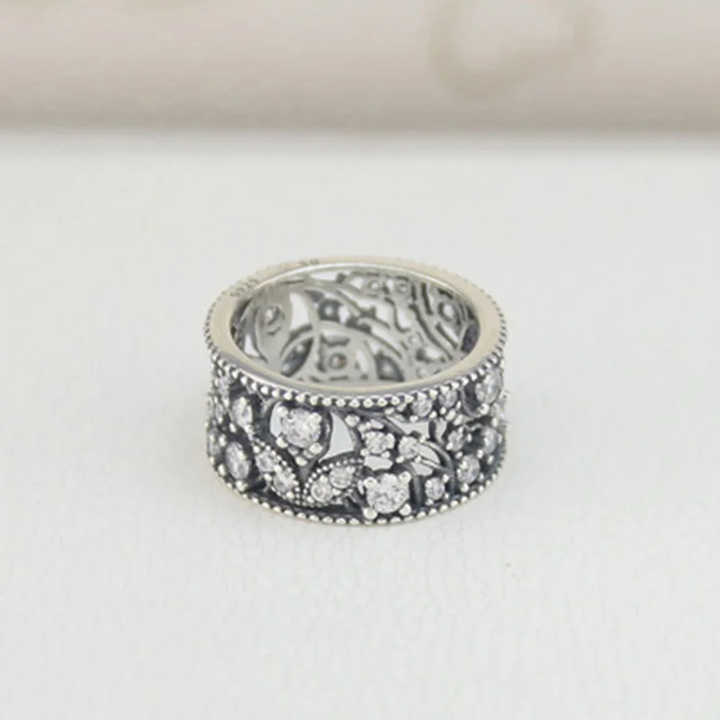 Classic 925 Sterling Silver Hollow Flower Pattern Rings Romance CZ Zircon Jewelry Women Wedding For Engagement
Classic 925 Sterling Silver Hollow Flower Pattern Rings Romance CZ Zircon Jewelry Women Wedding For Engagement