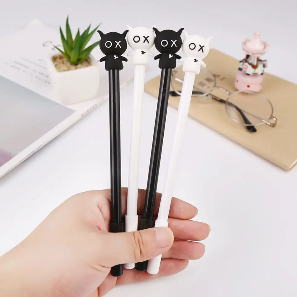 1pcs Creative Monster Cartoon Cute Gel Pen 0.5MM Black Pen Student Stationery writing tools school office suppliers dropshipping
1pcs Creative Monster Cartoon Cute Gel Pen 0.5MM Black Pen Student Stationery writing tools school office suppliers dropshipping