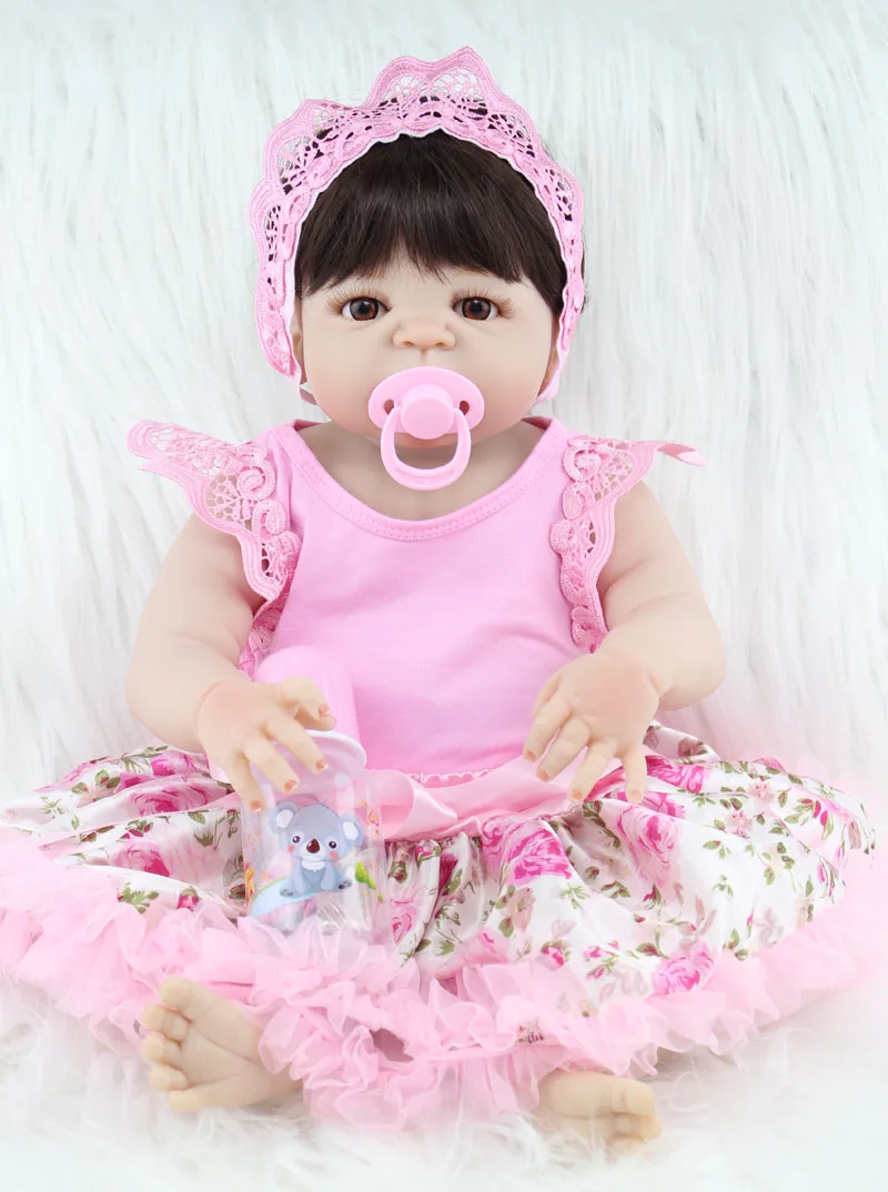 55cm Full Silicone Reborn Bebe Doll Realistic 22" Vinyl Newborn Baby Princess Toddler Girl Waterproof Body Lovely Birthday Gift
55cm Full Silicone Reborn Bebe Doll Realistic 22" Vinyl Newborn Baby Princess Toddler Girl Waterproof Body Lovely Birthday Gift