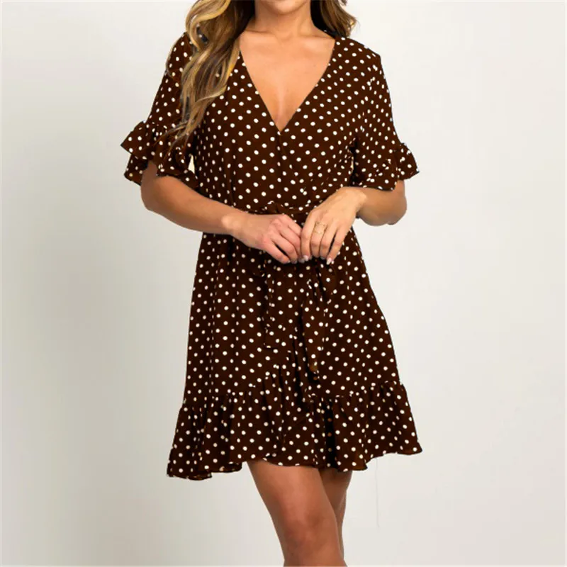 2019 New Summer Chiffon Dress Boho Style Beach Dress Fashion Short Sleeve V-neck Polka Dot A-line Party Dress Sundress Vestidos
2019 New Summer Chiffon Dress Boho Style Beach Dress Fashion Short Sleeve V-neck Polka Dot A-line Party Dress Sundress Vestidos