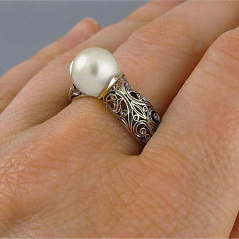 New Micro-inlay Imitation Pearl Gold Rings for Women Retro Hyperbole Finger Rings Female Jewelry Decoration Anelli Donna
New Micro-inlay Imitation Pearl Gold Rings for Women Retro Hyperbole Finger Rings Female Jewelry Decoration Anelli Donna