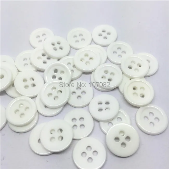 500pcs/lot 4 Hole White Resin Buttons Sewing Shirt Button For Sewing Scrapbooking 11mm
500pcs/lot 4 Hole White Resin Buttons Sewing Shirt Button For Sewing Scrapbooking 11mm